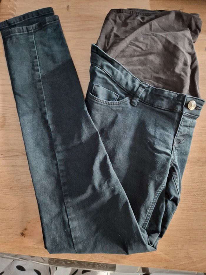 Lot jeans grossesse - photo numéro 2