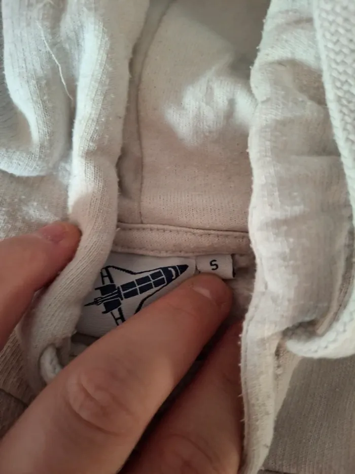 Pull taille s - photo numéro 2