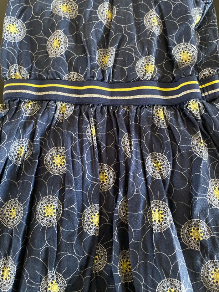 Robe taille 6 ans - photo numéro 2