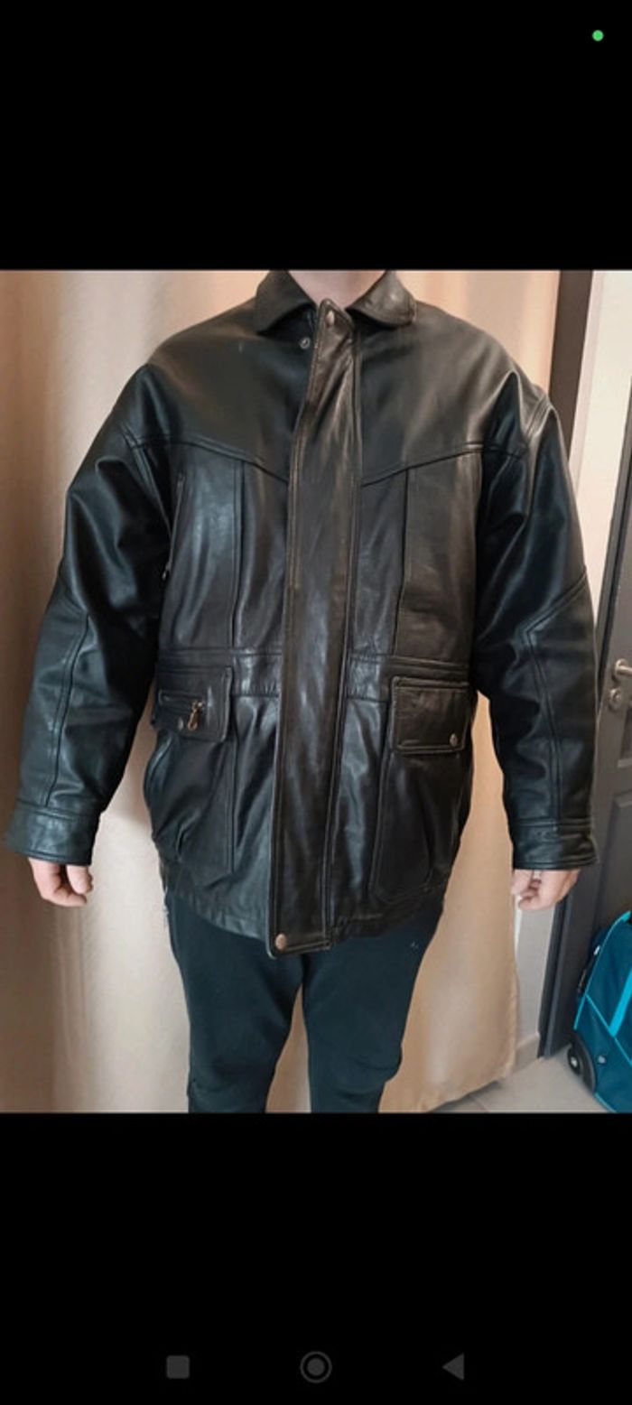 Blouson en cuir chèvre pleine fleurs