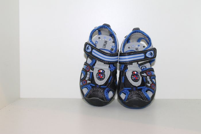 belle sandales noire et bleue 22 - photo numéro 3