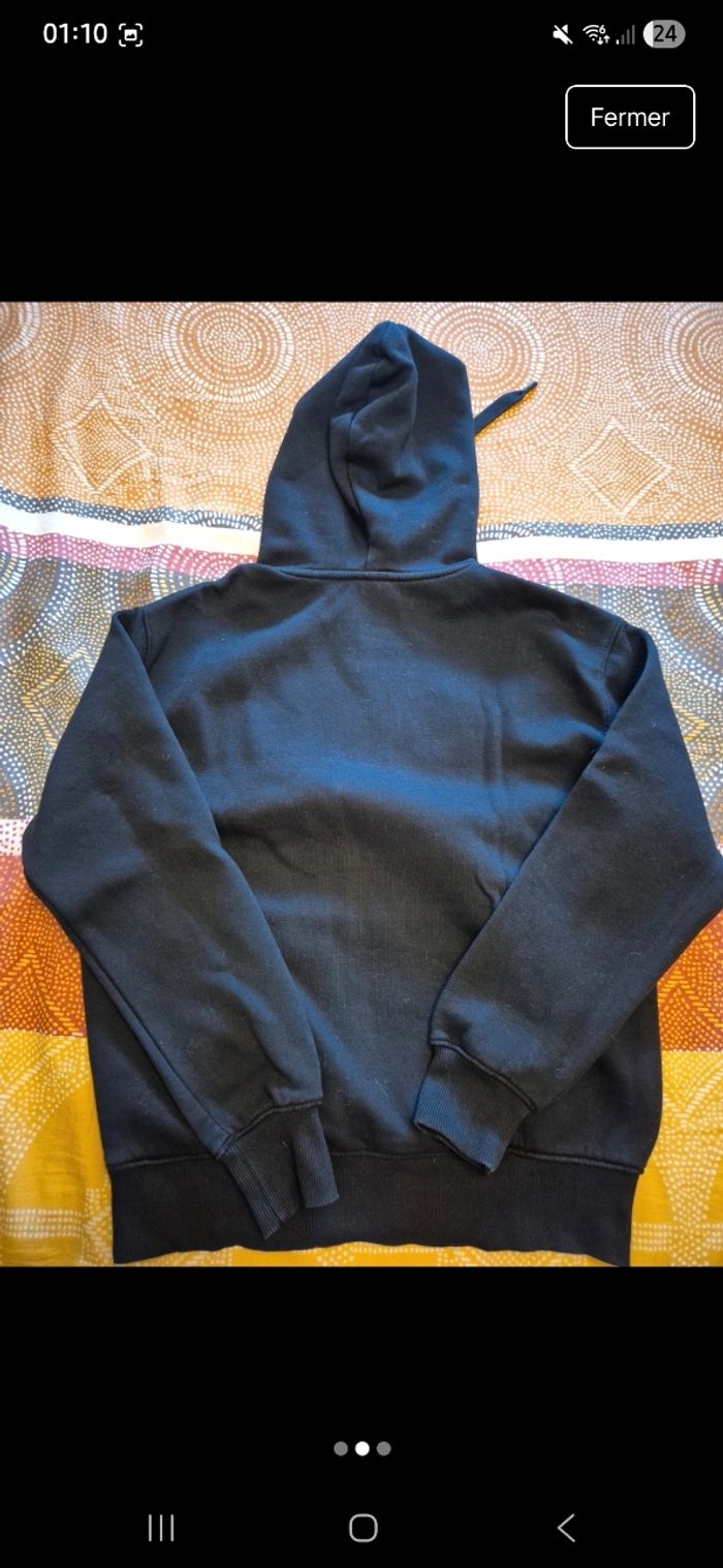 Sweat a capuche - photo numéro 2