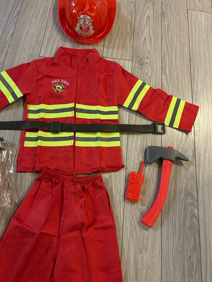 Déguisement de pompier 110 cm NEUF - photo numéro 5