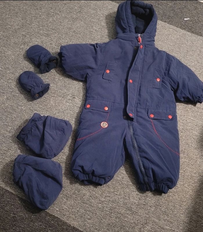 Combinaison bébé 9/12 mois