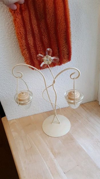 Bougeoirs + 2 lampions (bougies)