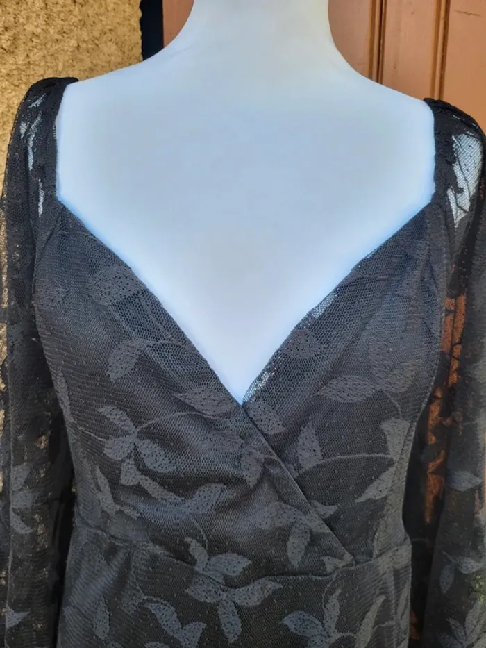 Robe tulle fleuri noir sbetro taille 48 - photo numéro 4