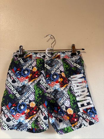 Short de bain garçon taille 110/116