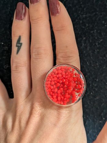 Bague ronde en verre style pylônes