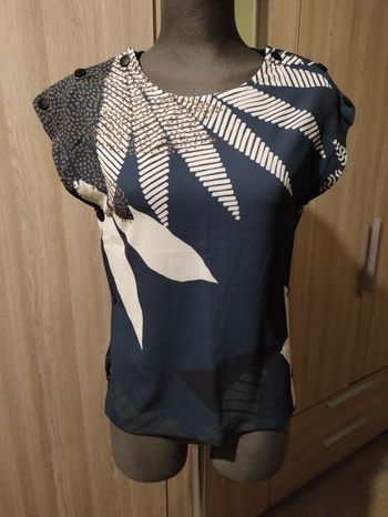 T-shirt femme sans manches taille 38 