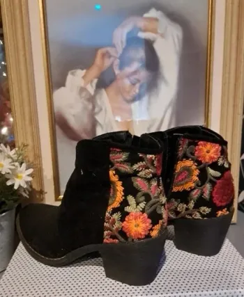 Bottines brodé fleur 🌸
