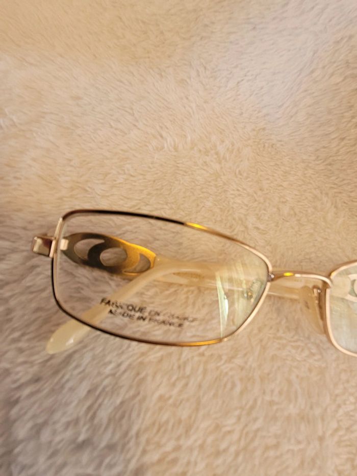 Lunettes azzaro neuf (prix négociable ) - photo numéro 9