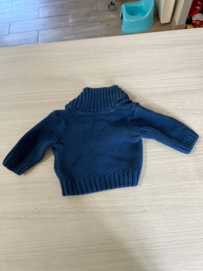 Gilet bleu Kiabi 1 mois - photo numéro 3