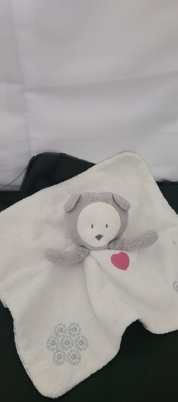 Doudou plat ours gris blanc Coeur Obaibi Flocons