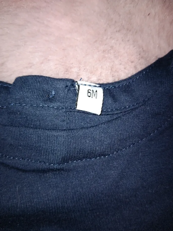 T-shirt 6 mois - photo numéro 2