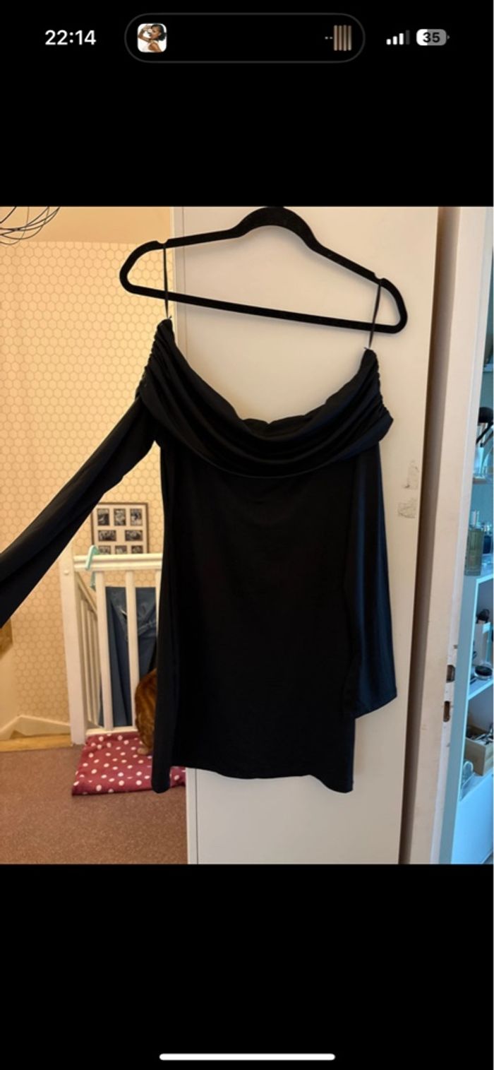 Robe épaules dénudées - photo numéro 3