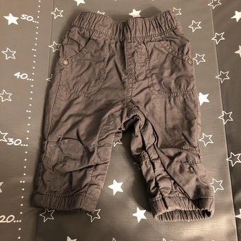 Pantalon 3 mois gris Kiabi très bon état