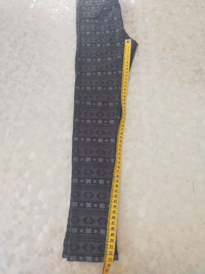 Legging fille neuf 8 ans alphabet gris - photo numéro 9