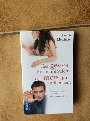 Ces gestes qui manipulent