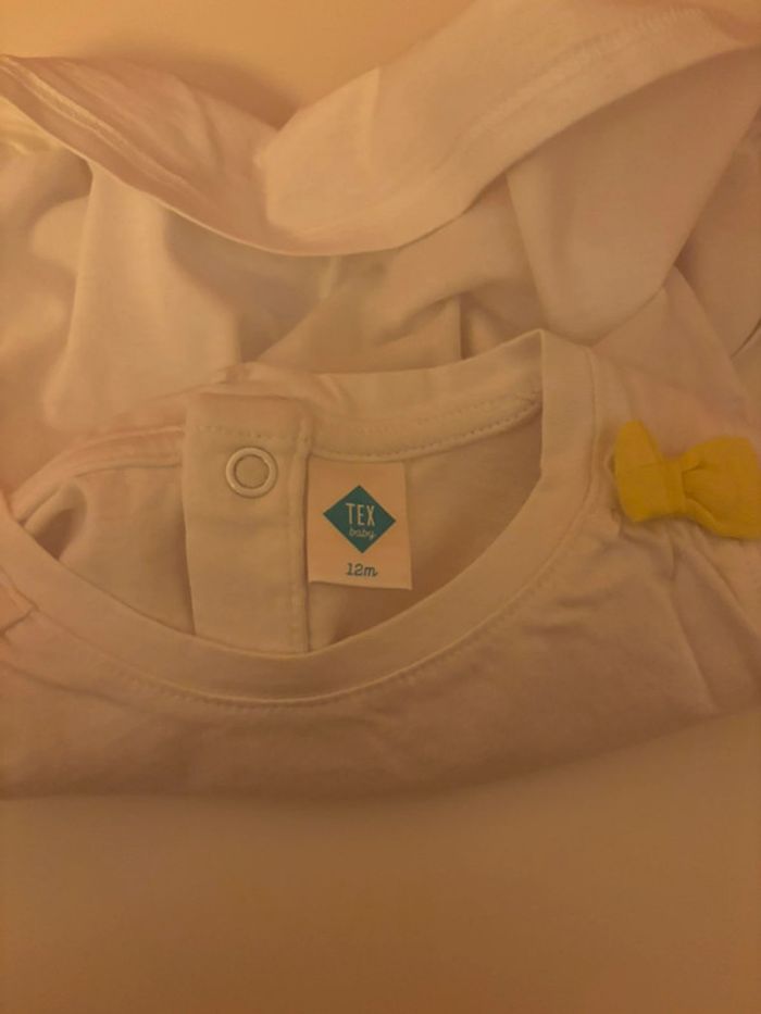 Lot TEX blanc et jaune 12m - photo numéro 5