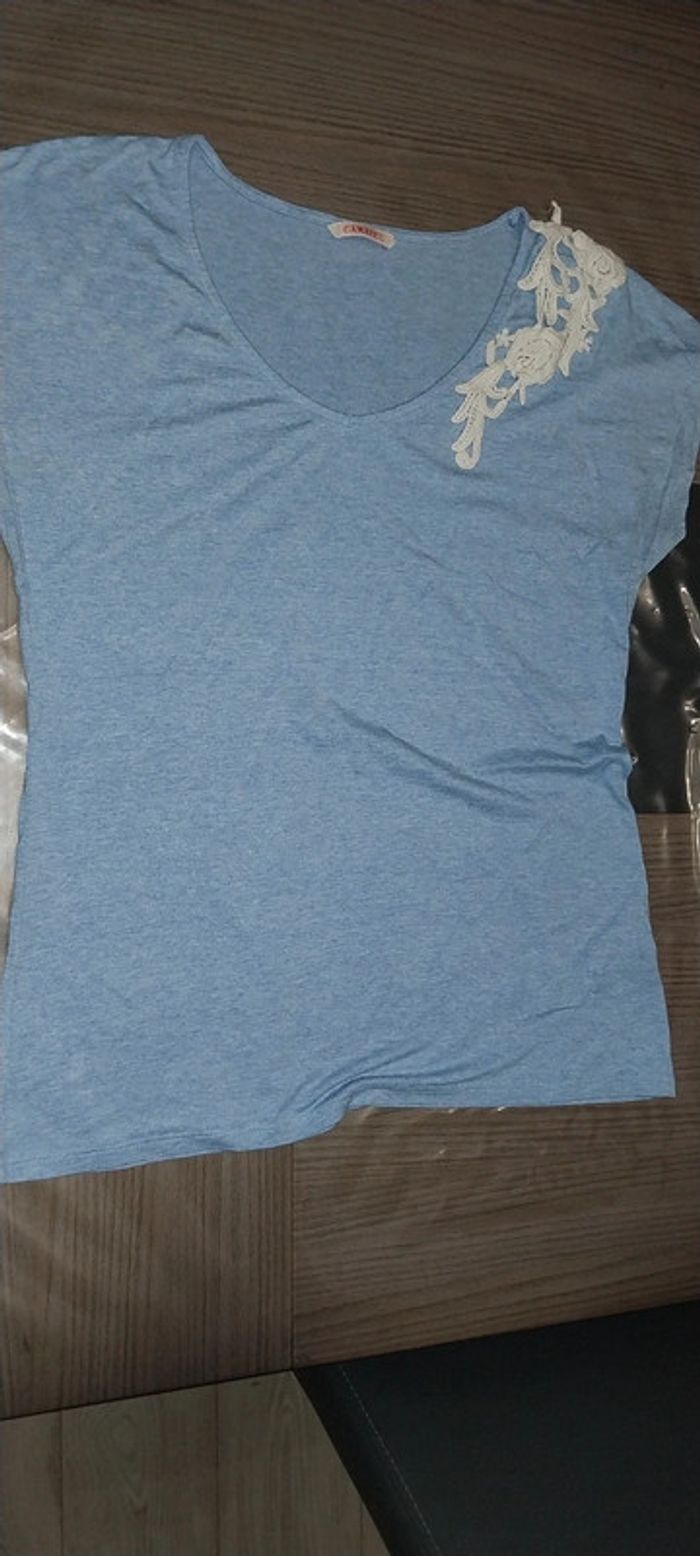 Haut Camaïeu taille 2 très bon état