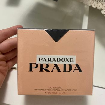 Parfum paradoxe prada