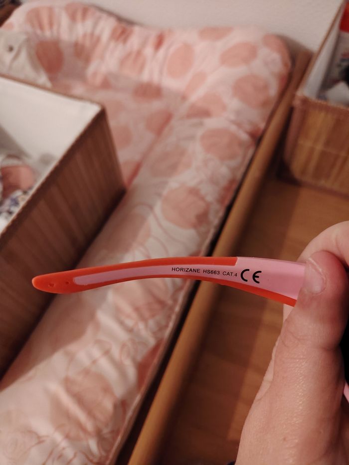 Lunette soleil bébé - photo numéro 3