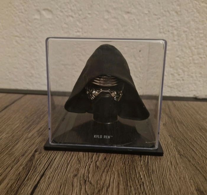 🌟 Figurine Kylo Ren Star Wars 🌟