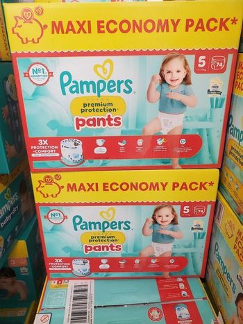 Couches pampers prenium protection taille 5, 148 Couches. 