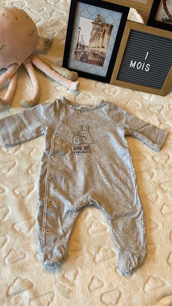 Pyjama lapin 1 mois