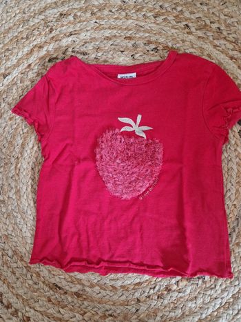 Tee shirt manches courtes fraise en relief Tape à l'œil 🍓2 ans🍓