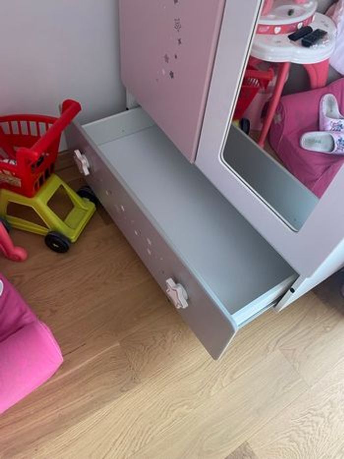 armoire étoile fille - photo numéro 3