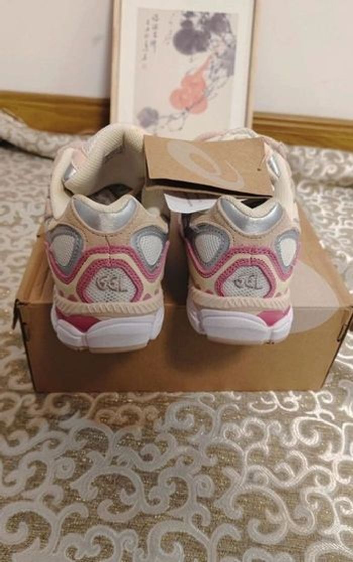 Asics Gel Nyc Rose Taille 38 - photo numéro 2