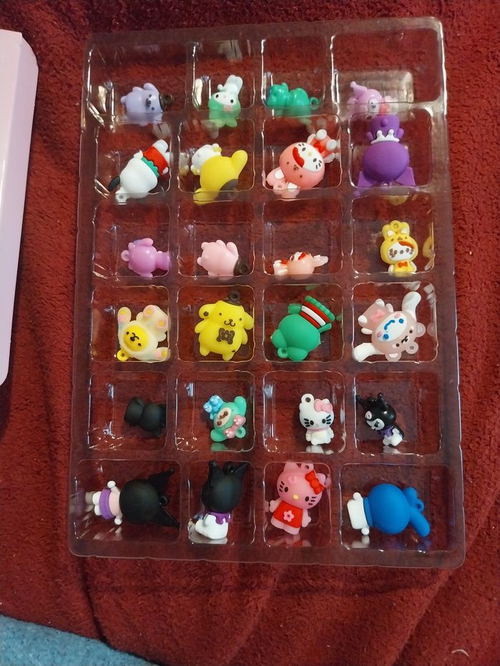 Calendrier de l avent  sanrio - photo numéro 3