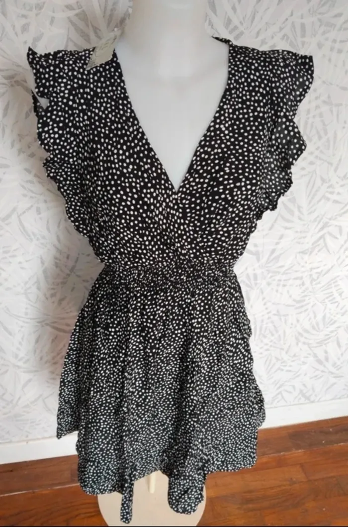 Magnifique robe d'été à pois femme neuve taille S/M 36 38 - photo numéro 2