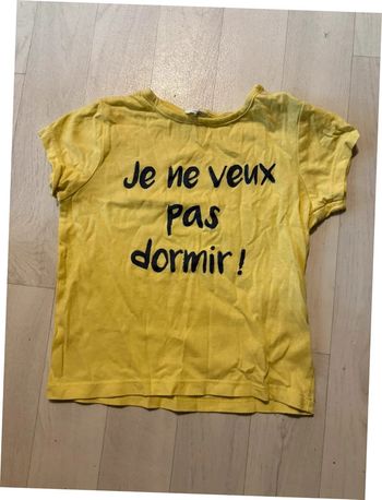 T-shirt jaune 18 mois « je ne veux pas dormir » manches courtes