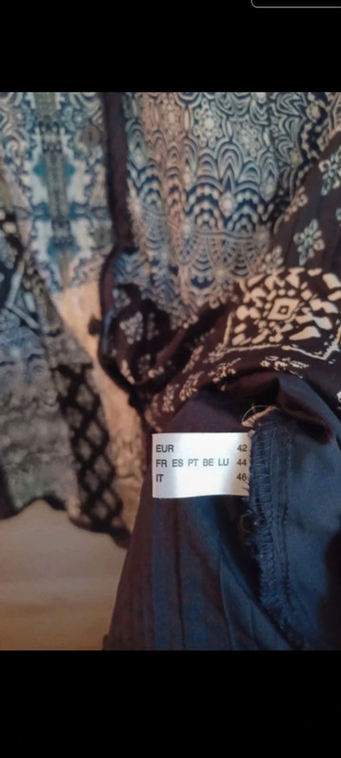 Très belle Chemise femme taille 40 neuve - photo numéro 3