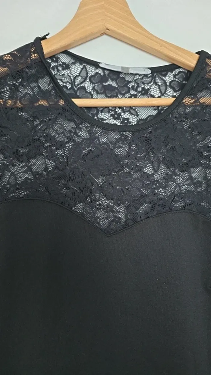 Robe noir - photo numéro 2