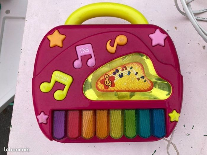 Jouet musical piano téléphone 2 en 1