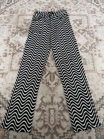 Pantalon pull and Bear