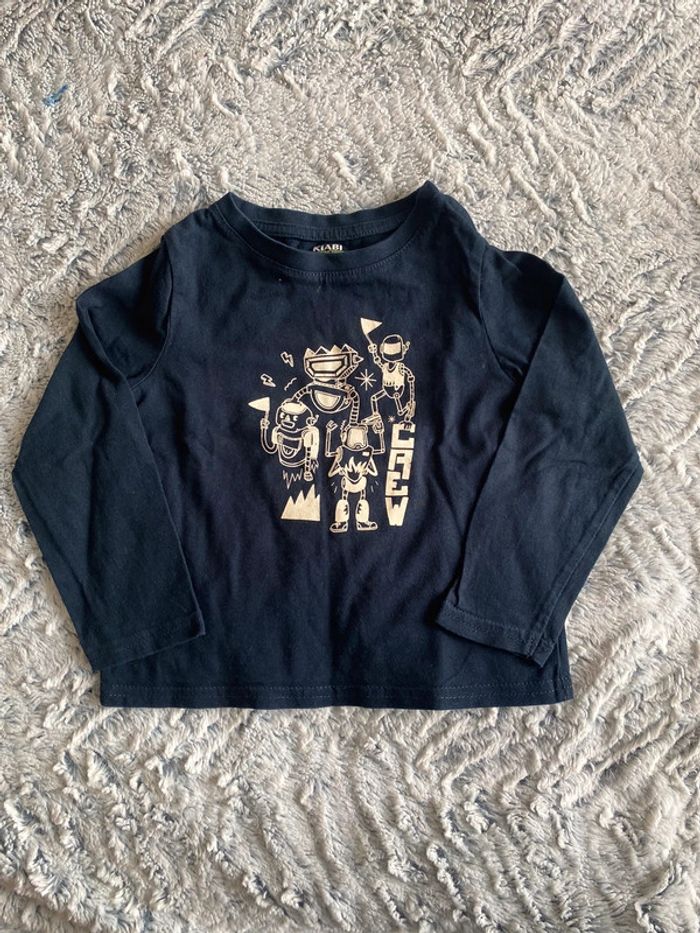 Teeshirt garçon 3 ans neuf sans étiquette