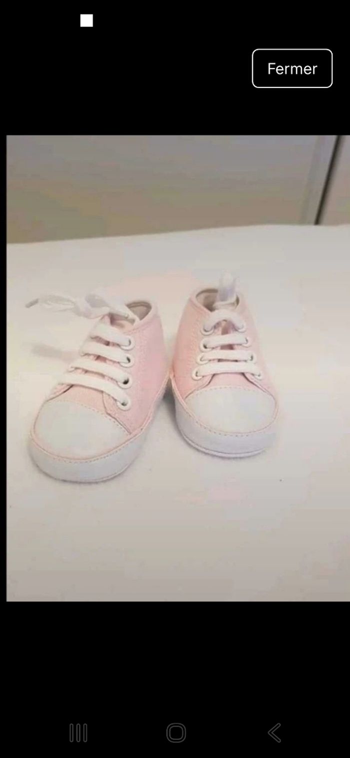 Baskets bb files naissance neuves  P15