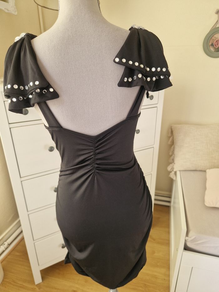 Robe de soirée - photo numéro 2