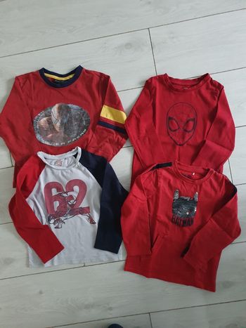 Lot 4  t-shirt  4 ans
