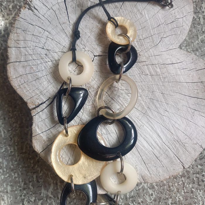 Vintage collier noir blanc crème - photo numéro 3