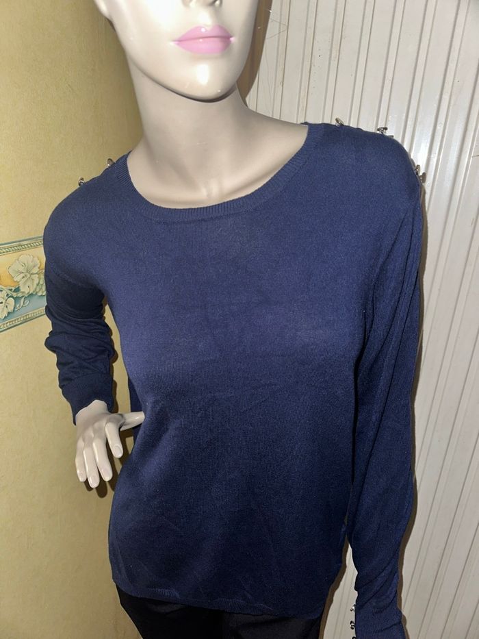 Pull taille 42/44 - photo numéro 3