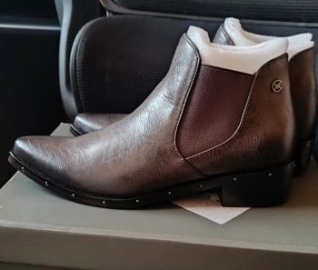 Bottines  cuir brossé 37