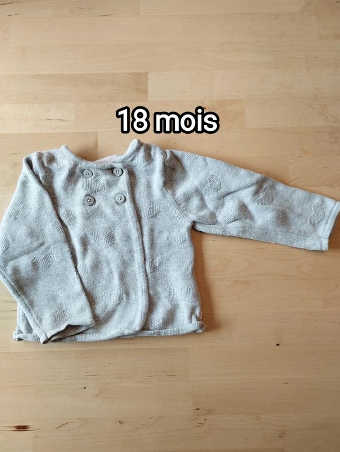 Gilet gris 18 mois coeur