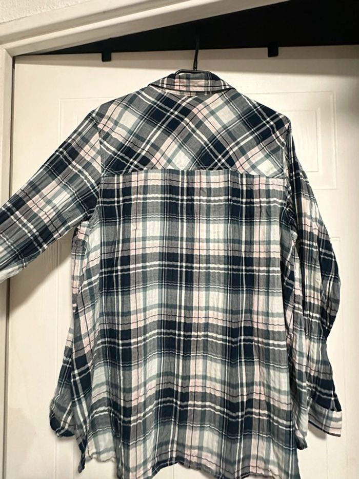 Chemise à carreaux Kiabi taille 40 - photo numéro 6