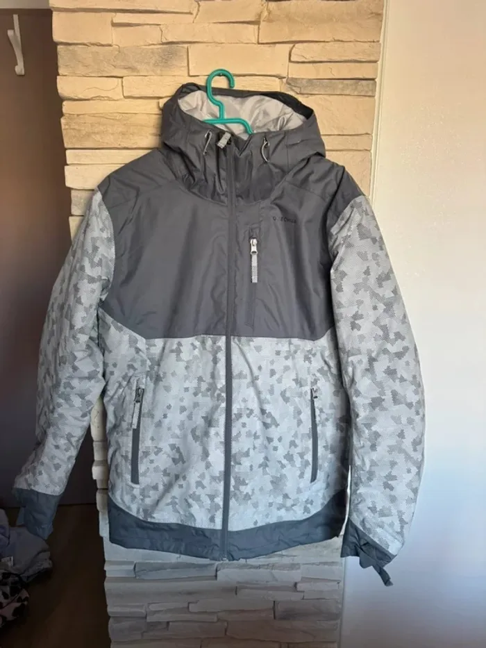 Veste quechua taille s comme neuve