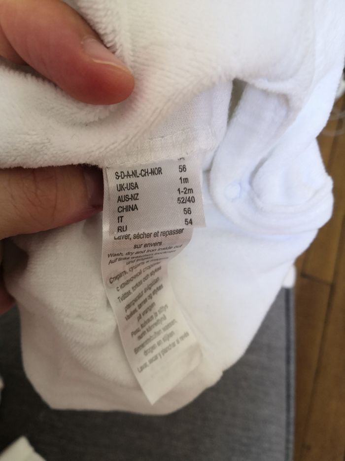 Pyjama velour 1mois - photo numéro 3